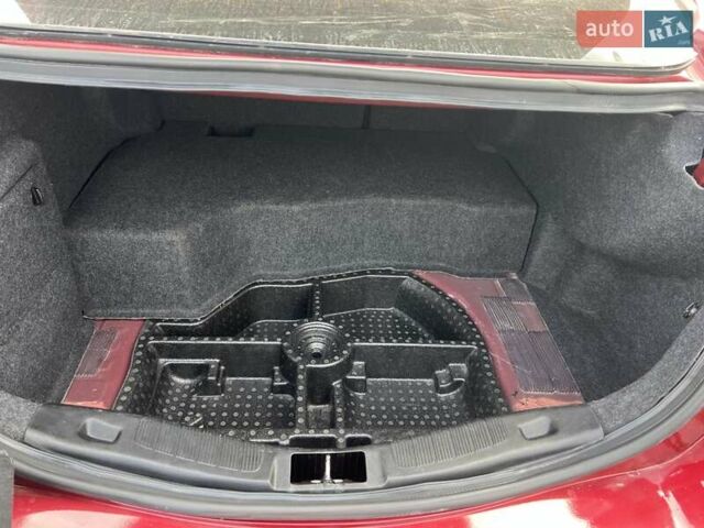 Червоний Форд Фьюжен, об'ємом двигуна 2 л та пробігом 217 тис. км за 14000 $, фото 24 на Automoto.ua