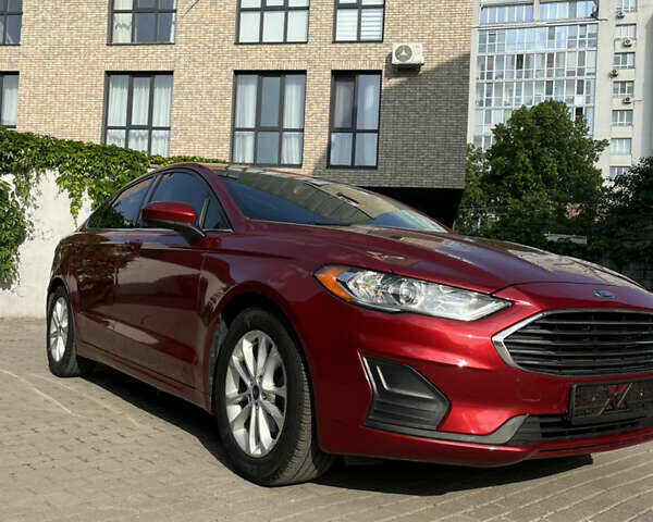 Форд Фьюжен 2019 у Рівному на Automoto.ua Червоний Форд Фьюжен, об'ємом двигуна 1.5 л та пробігом 86 тис. км за 14699 $, фото 2 на Automoto.ua