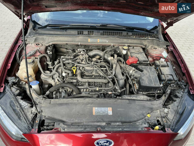 Форд Фьюжен 2019 у Рівному на Automoto.ua Червоний Форд Фьюжен, об'ємом двигуна 1.5 л та пробігом 86 тис. км за 14699 $, фото 28 на Automoto.ua