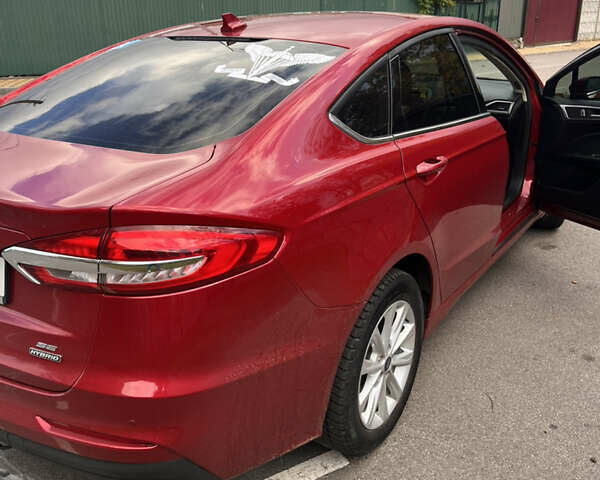 Форд Фьюжн 2020 в Киеве на Automoto.ua Красный Форд Фьюжн, объемом двигателя 2 л и пробегом 53 тыс. км за 19300 $, фото 22 на Automoto.ua