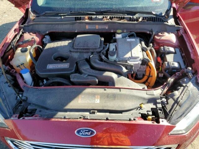 Красный Форд Фьюжн, объемом двигателя 2 л и пробегом 109 тыс. км за 1300 $, фото 10 на Automoto.ua