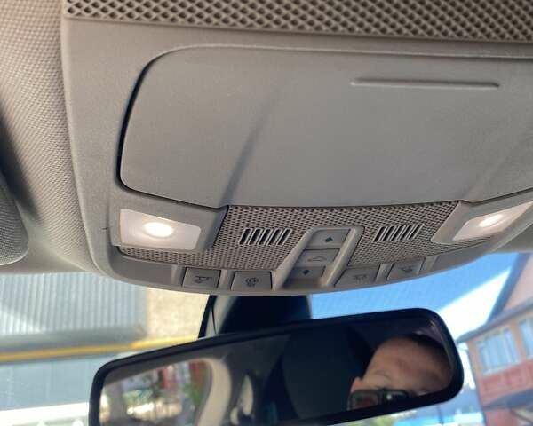 Красный Форд Фьюжн, объемом двигателя 2 л и пробегом 57 тыс. км за 15200 $, фото 24 на Automoto.ua