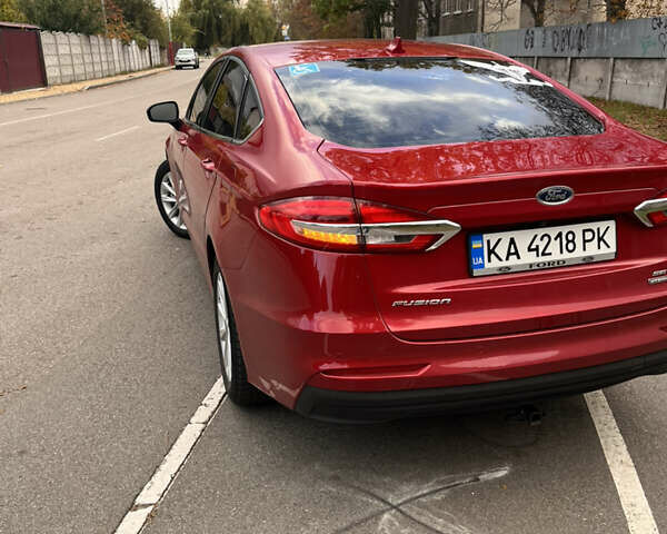 Форд Фьюжн 2020 в Киеве на Automoto.ua Красный Форд Фьюжн, объемом двигателя 2 л и пробегом 53 тыс. км за 19300 $, фото 1 на Automoto.ua