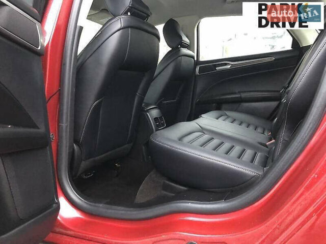 Красный Форд Фьюжн, объемом двигателя 1.5 л и пробегом 82 тыс. км за 14500 $, фото 16 на Automoto.ua