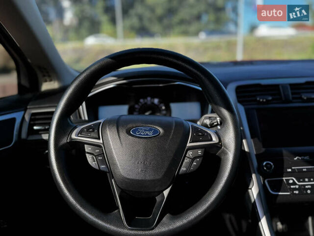 Форд Фьюжн 2020 в Полтаве на Automoto.ua Красный Форд Фьюжн, объемом двигателя 1.5 л и пробегом 185 тыс. км за 15600 $, фото 26 на Automoto.ua