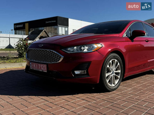 Форд Фьюжн 2020 в Полтаве на Automoto.ua Красный Форд Фьюжн, объемом двигателя 1.5 л и пробегом 185 тыс. км за 15600 $, фото 3 на Automoto.ua