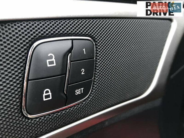 Красный Форд Фьюжн, объемом двигателя 1.5 л и пробегом 82 тыс. км за 14500 $, фото 22 на Automoto.ua