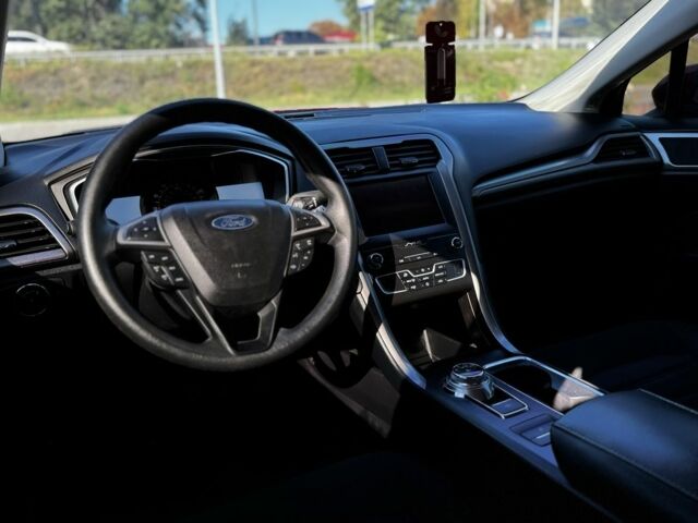 Форд Фьюжн 2020 в Полтаве на Automoto.ua Красный Форд Фьюжн, объемом двигателя 1.5 л и пробегом 185 тыс. км за 15600 $, фото 19 на Automoto.ua