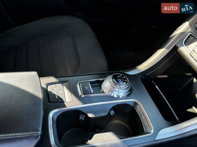 Форд Фьюжн 2020 в Полтаве на Automoto.ua Красный Форд Фьюжн, объемом двигателя 1.5 л и пробегом 185 тыс. км за 15600 $, фото 22 на Automoto.ua