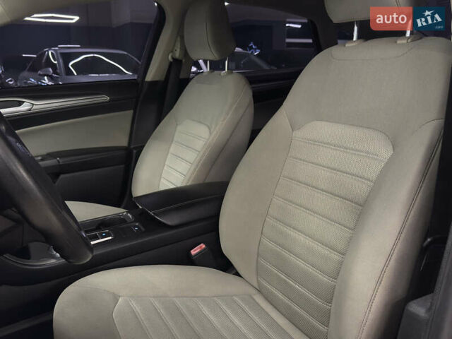 Красный Форд Фьюжн, объемом двигателя 2.49 л и пробегом 126 тыс. км за 14999 $, фото 16 на Automoto.ua