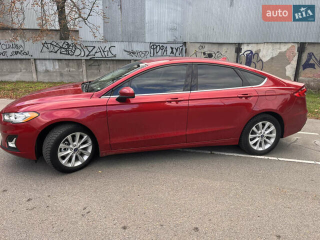 Форд Фьюжн 2020 в Киеве на Automoto.ua Красный Форд Фьюжн, объемом двигателя 2 л и пробегом 53 тыс. км за 19300 $, фото 4 на Automoto.ua