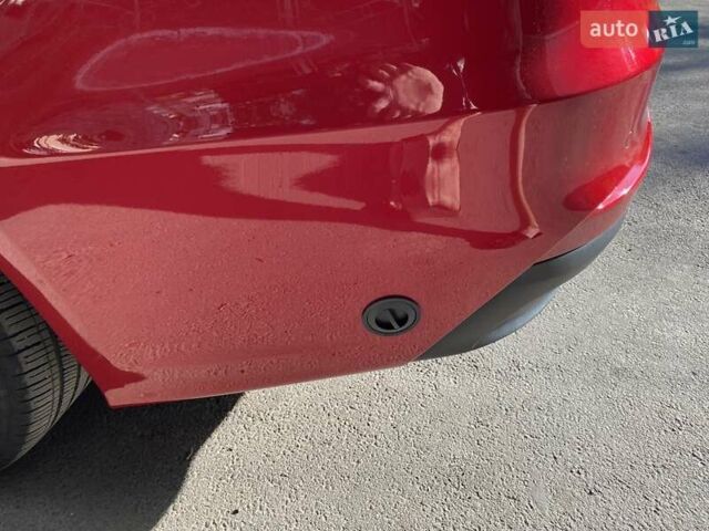 Красный Форд Фьюжн, объемом двигателя 2 л и пробегом 57 тыс. км за 15200 $, фото 30 на Automoto.ua