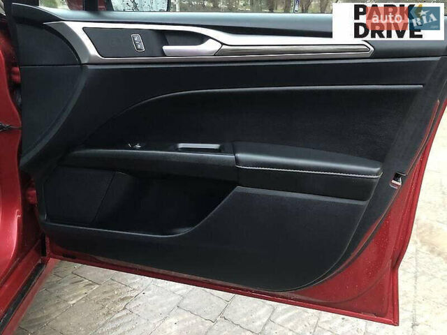 Красный Форд Фьюжн, объемом двигателя 1.5 л и пробегом 82 тыс. км за 14500 $, фото 12 на Automoto.ua