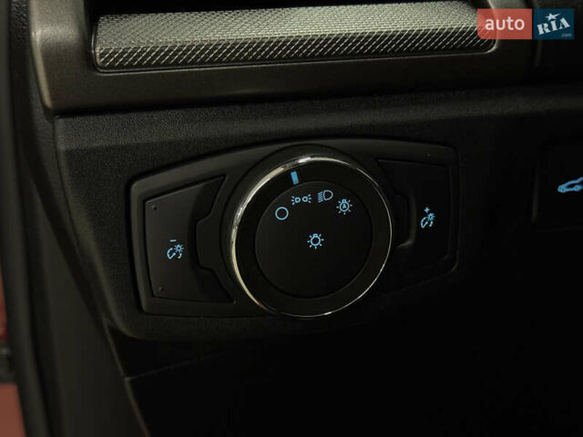 Красный Форд Фьюжн, объемом двигателя 2.49 л и пробегом 126 тыс. км за 14999 $, фото 32 на Automoto.ua