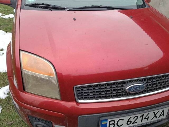 Красный Форд Фьюжн, объемом двигателя 0 л и пробегом 192 тыс. км за 3799 $, фото 3 на Automoto.ua