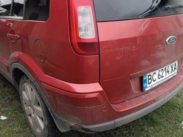 Красный Форд Фьюжн, объемом двигателя 0 л и пробегом 192 тыс. км за 3799 $, фото 7 на Automoto.ua