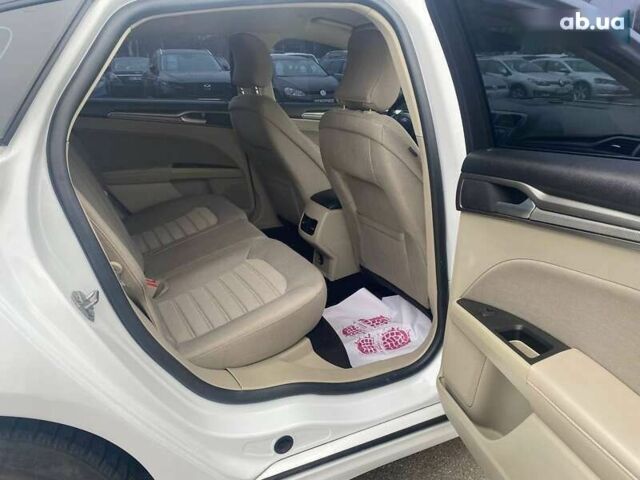 Форд Фьюжн, объемом двигателя 4.25 л и пробегом 129 тыс. км за 14900 $, фото 13 на Automoto.ua