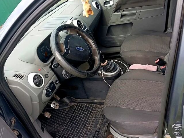 Форд Фьюжн, объемом двигателя 16 л и пробегом 278 тыс. км за 4000 $, фото 3 на Automoto.ua
