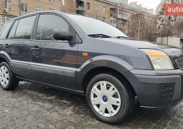 Форд Фьюжн, объемом двигателя 0 л и пробегом 180 тыс. км за 4900 $, фото 6 на Automoto.ua