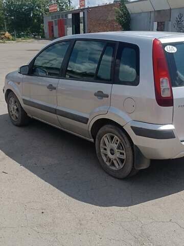 Форд Фьюжен 2007 у Харкові на Automoto.ua Форд Фьюжен, об'ємом двигуна 1.4 л та пробігом 265 тис. км за 4000 $, фото 1 на Automoto.ua