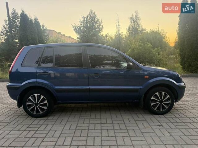 Форд Фьюжн, объемом двигателя 1.4 л и пробегом 200 тыс. км за 4999 $, фото 2 на Automoto.ua