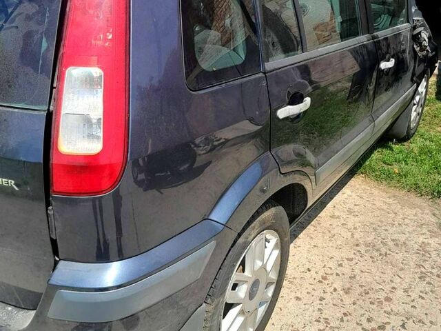 Форд Фьюжен, об'ємом двигуна 1.4 л та пробігом 140 тис. км за 1900 $, фото 3 на Automoto.ua