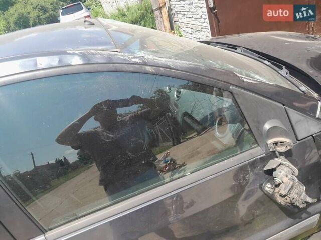 Форд Фьюжен, об'ємом двигуна 1.4 л та пробігом 140 тис. км за 1950 $, фото 6 на Automoto.ua