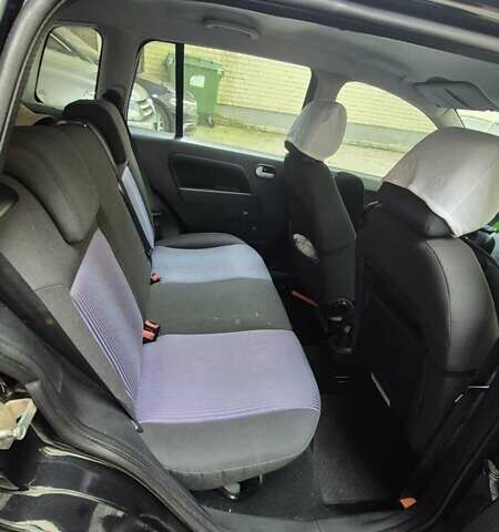 Форд Фьюжен, об'ємом двигуна 1.4 л та пробігом 106 тис. км за 4900 $, фото 5 на Automoto.ua