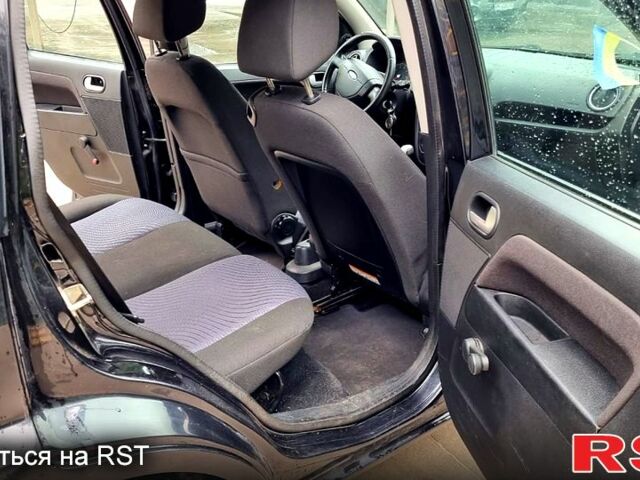 Форд Фьюжен, об'ємом двигуна 1.6 л та пробігом 265 тис. км за 4200 $, фото 5 на Automoto.ua