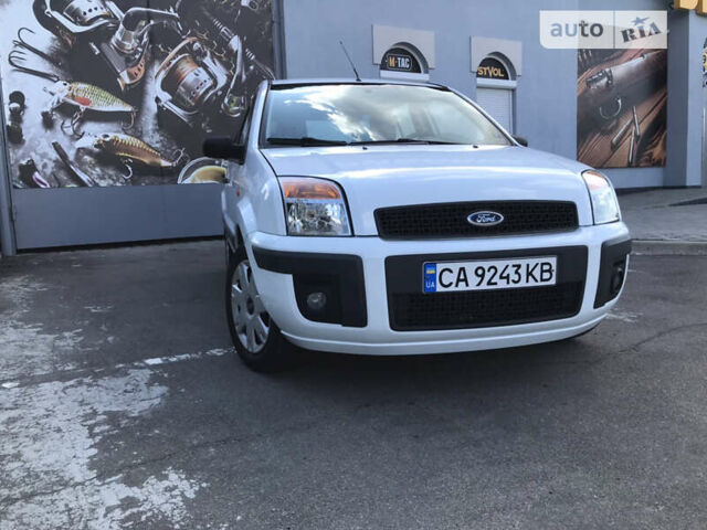 Форд Фьюжен, об'ємом двигуна 1.4 л та пробігом 53 тис. км за 5700 $, фото 51 на Automoto.ua