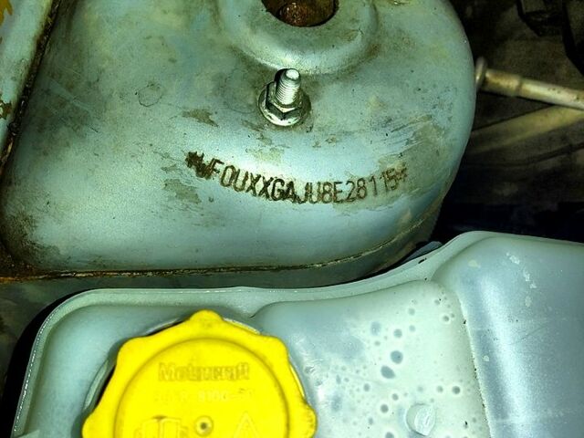 Форд Фьюжн, объемом двигателя 16 л и пробегом 227 тыс. км за 4500 $, фото 9 на Automoto.ua