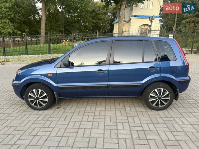 Форд Фьюжн, объемом двигателя 1.4 л и пробегом 200 тыс. км за 4999 $, фото 5 на Automoto.ua