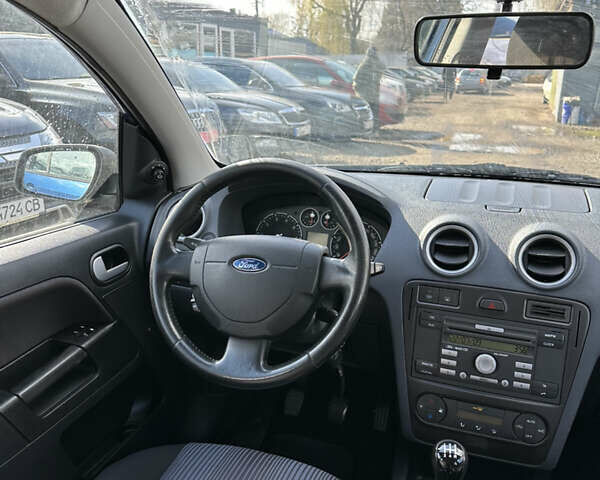 Форд Фьюжн, объемом двигателя 1.4 л и пробегом 293 тыс. км за 4650 $, фото 12 на Automoto.ua