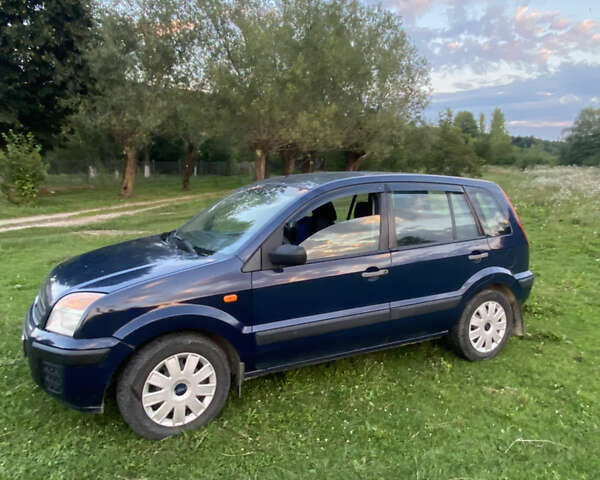 Форд Фьюжн, объемом двигателя 1.4 л и пробегом 248 тыс. км за 5000 $, фото 2 на Automoto.ua