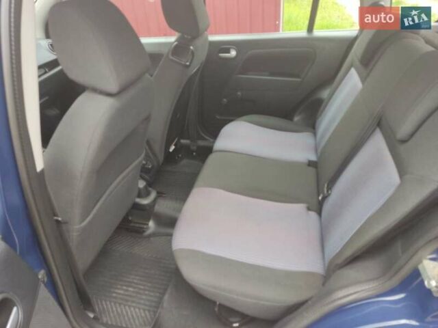 Форд Фьюжен, об'ємом двигуна 0 л та пробігом 124 тис. км за 6200 $, фото 9 на Automoto.ua
