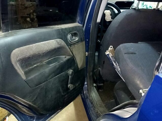 Форд Фьюжн, объемом двигателя 14 л и пробегом 0 тыс. км за 2000 $, фото 8 на Automoto.ua