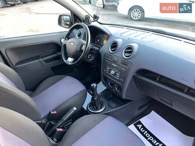 Форд Фьюжен, об'ємом двигуна 1.4 л та пробігом 125 тис. км за 4790 $, фото 16 на Automoto.ua