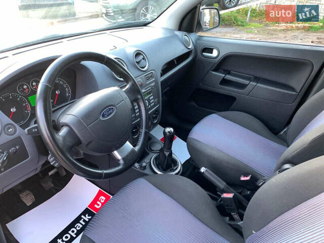 Форд Фьюжен, об'ємом двигуна 1.4 л та пробігом 125 тис. км за 4790 $, фото 19 на Automoto.ua