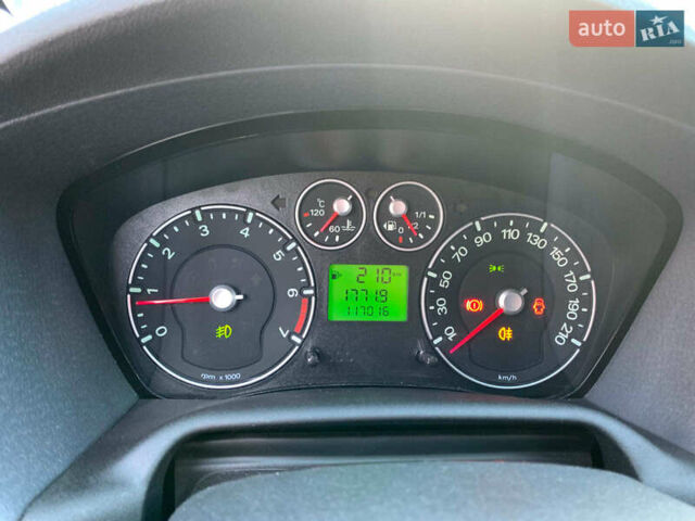 Форд Фьюжен, об'ємом двигуна 1.4 л та пробігом 125 тис. км за 4790 $, фото 21 на Automoto.ua