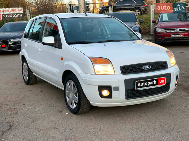 Форд Фьюжен, об'ємом двигуна 1.4 л та пробігом 125 тис. км за 4790 $, фото 2 на Automoto.ua