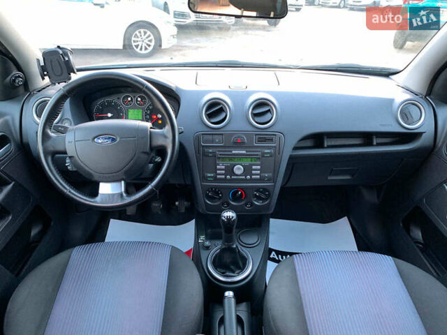 Форд Фьюжен, об'ємом двигуна 1.4 л та пробігом 125 тис. км за 4790 $, фото 24 на Automoto.ua