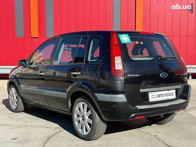 Форд Фьюжен, об'ємом двигуна 1.4 л та пробігом 235 тис. км за 4390 $, фото 5 на Automoto.ua