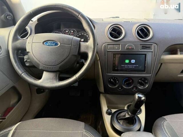 Форд Фьюжен, об'ємом двигуна 1.4 л та пробігом 235 тис. км за 4390 $, фото 13 на Automoto.ua