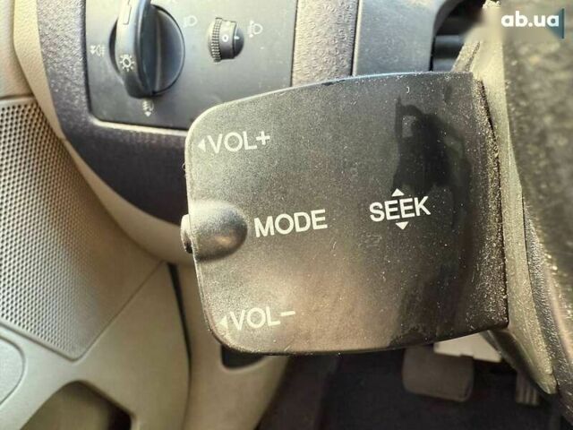 Форд Фьюжен, об'ємом двигуна 1.4 л та пробігом 235 тис. км за 4390 $, фото 17 на Automoto.ua