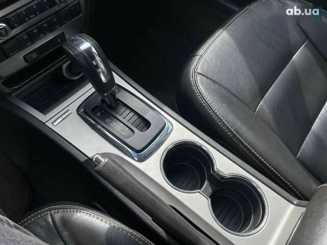 Форд Фьюжн, объемом двигателя 0 л и пробегом 227 тыс. км за 8299 $, фото 26 на Automoto.ua