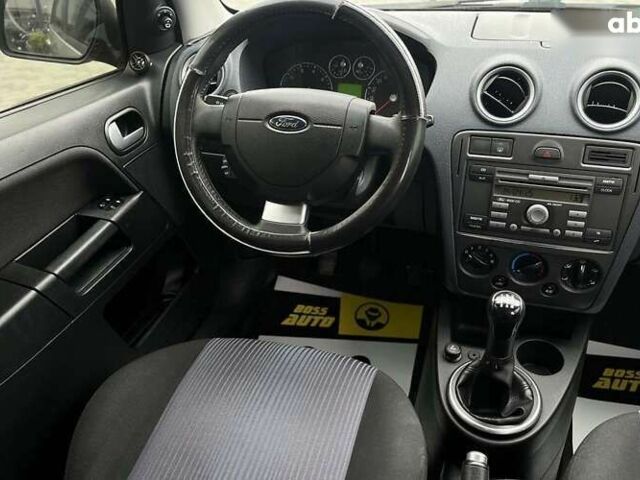 Форд Фьюжн, объемом двигателя 1.4 л и пробегом 110 тыс. км за 5600 $, фото 19 на Automoto.ua
