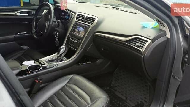 Форд Фьюжен, об'ємом двигуна 2 л та пробігом 125 тис. км за 9100 $, фото 7 на Automoto.ua