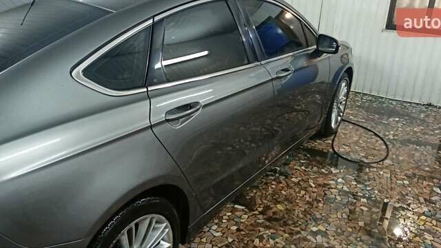 Форд Фьюжен, об'ємом двигуна 2 л та пробігом 125 тис. км за 9100 $, фото 16 на Automoto.ua