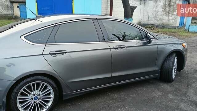 Форд Фьюжен, об'ємом двигуна 2 л та пробігом 125 тис. км за 9100 $, фото 10 на Automoto.ua
