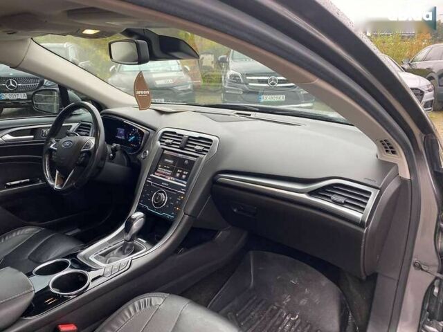 Форд Фьюжн, объемом двигателя 0 л и пробегом 231 тыс. км за 11500 $, фото 9 на Automoto.ua